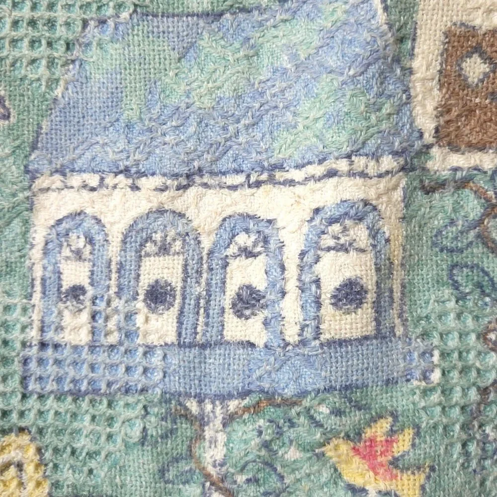 CROWN CRAFTS Blanket Throw Country Farmhouse Rooster Barn 62” X 48”